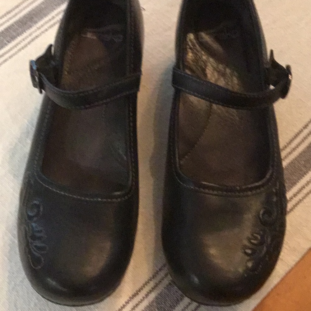 Black Mary Jane Dansko clogs - Picture 2 of 4